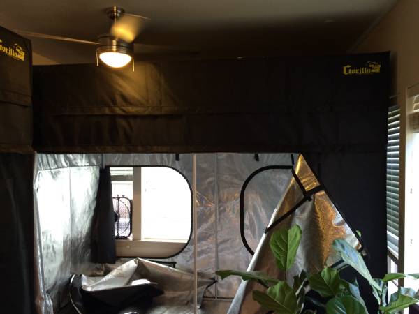 Gorilla Grow Tent - 5 Feet Length x 9 Feet Width  /with 2ft extension