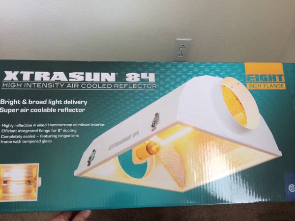 NEW Xtrasun 84 Professional grow light hood